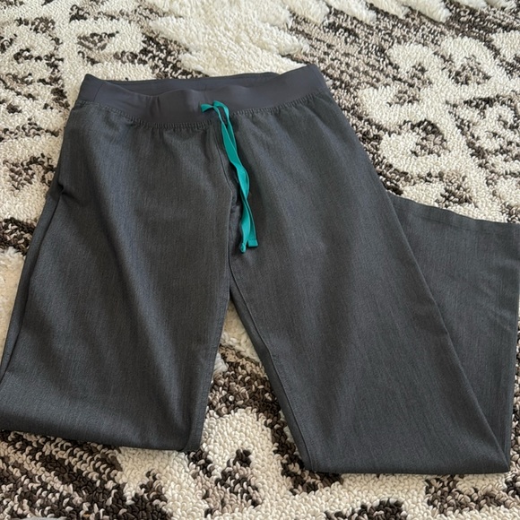 Figs bottoms - Picture 1 of 2